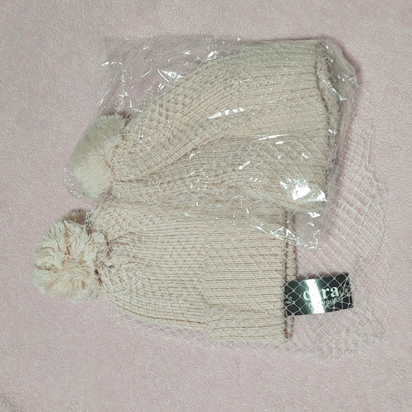 2 pieces Veiled pink beanie hats - Picture 5 of 6